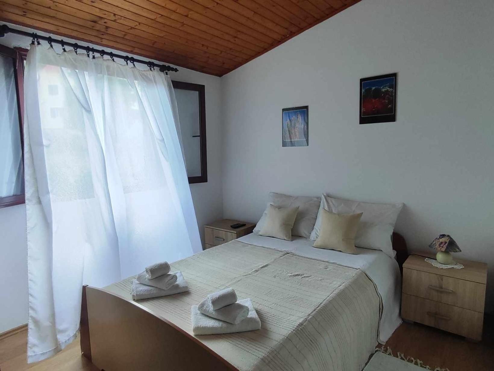 Apartments By The Sea Basina, Hvar - 116 Vrboska Rom bilde